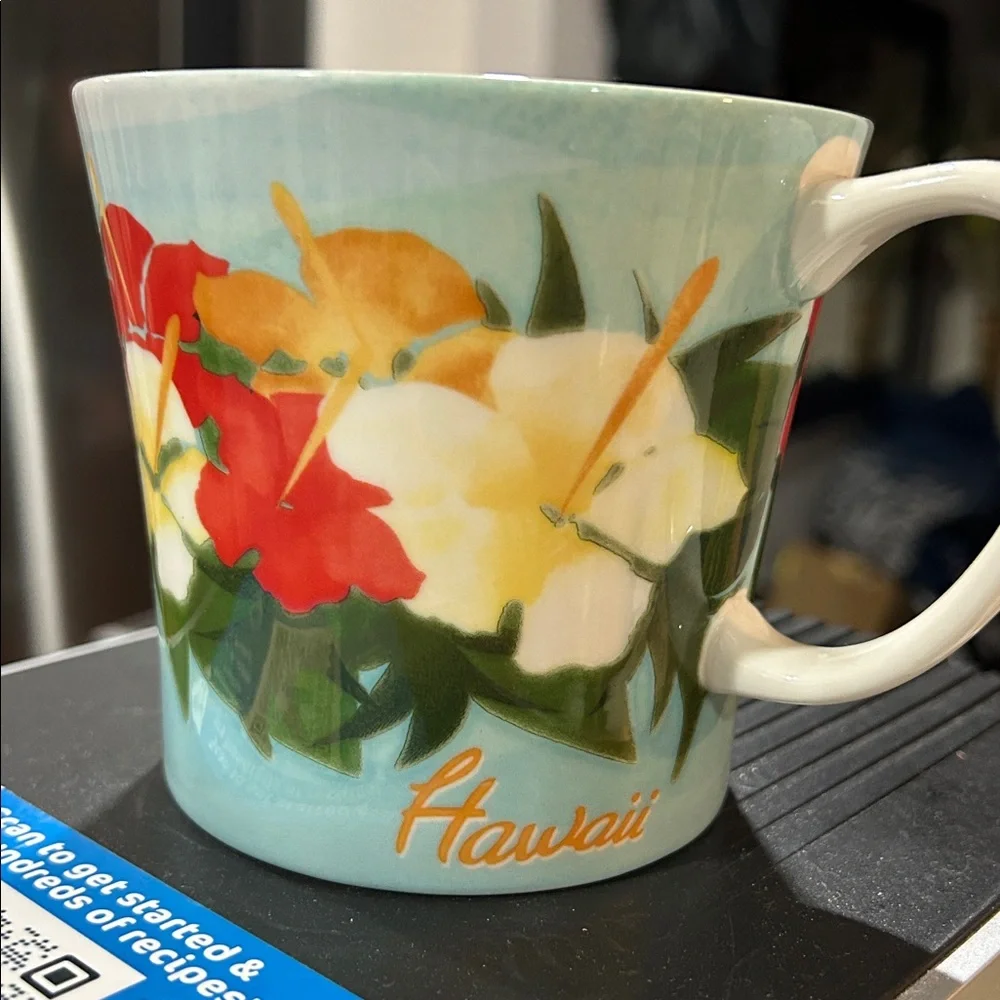 Starbucks Tropical Hawaii Mug with Red & Yellow Blooms- never used sat on shelf - Picture 2 of 4